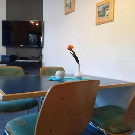 Διαμέρισμα Haus Schnurbus *